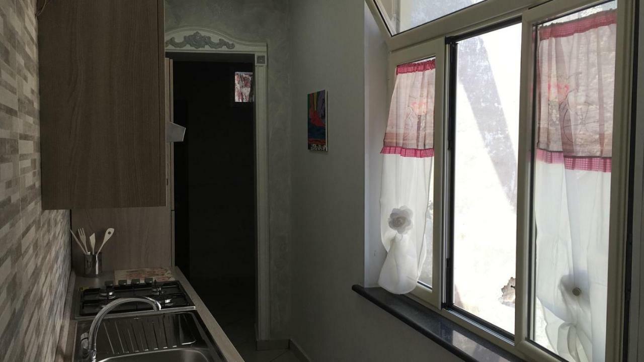 Lisa'S House Apartment Naples Exterior photo